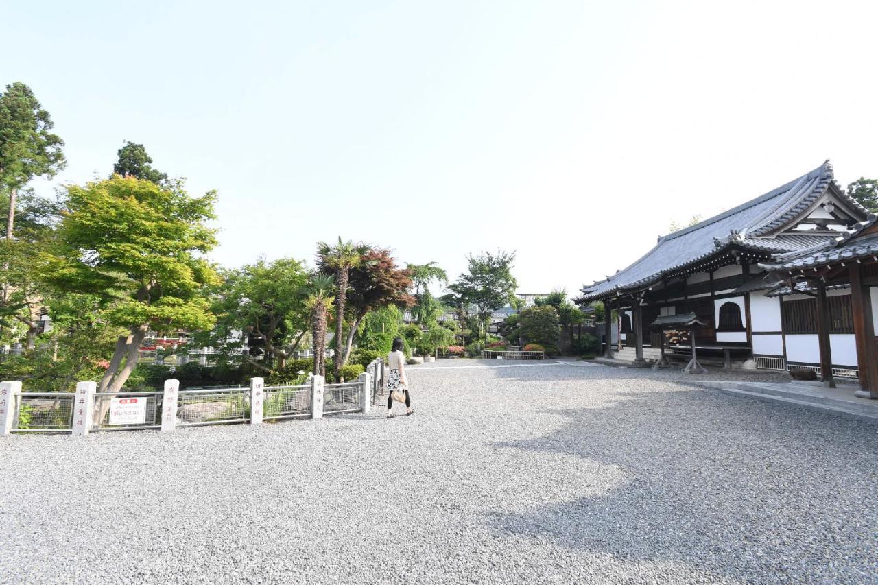 お一人様大歓迎乳幼児不可12歳から可丸ごと貸切りではない部屋の素泊まり静かな方無料wifi Irumagawa Екстериор снимка